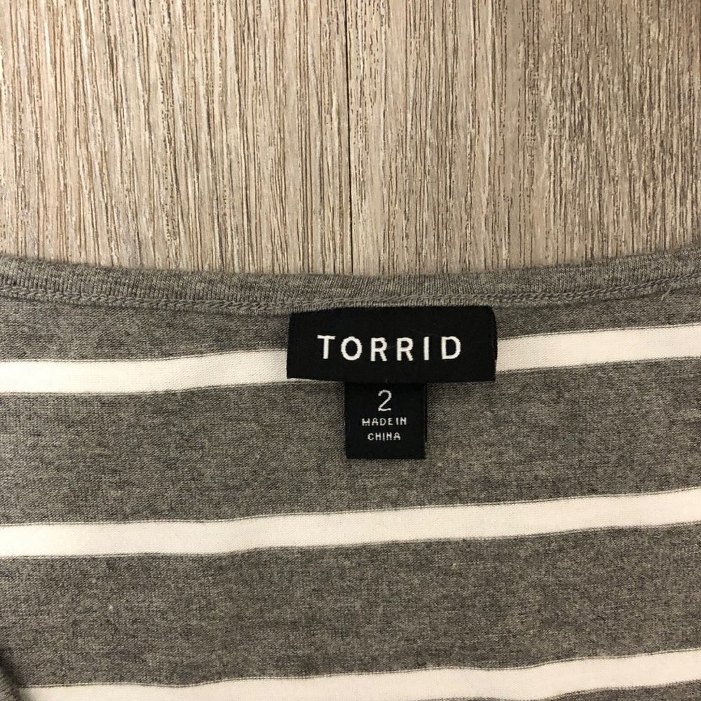 Torrid Women's Size 2X Wrap Dress Striped Surplice Dress Heather Gray Faux Wrap - Picture 7 of 9